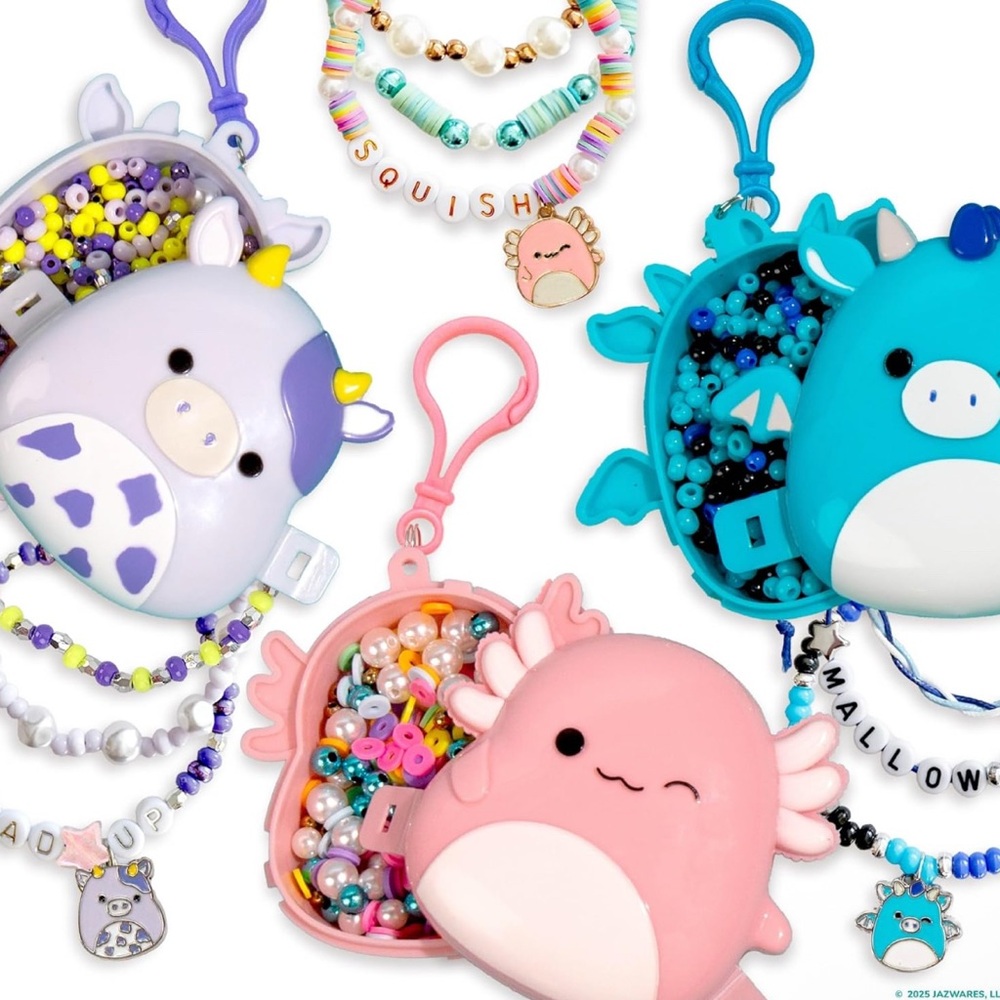 Archie thee axolotl bracelet making kit/ bag charm - Picture 2 of 3